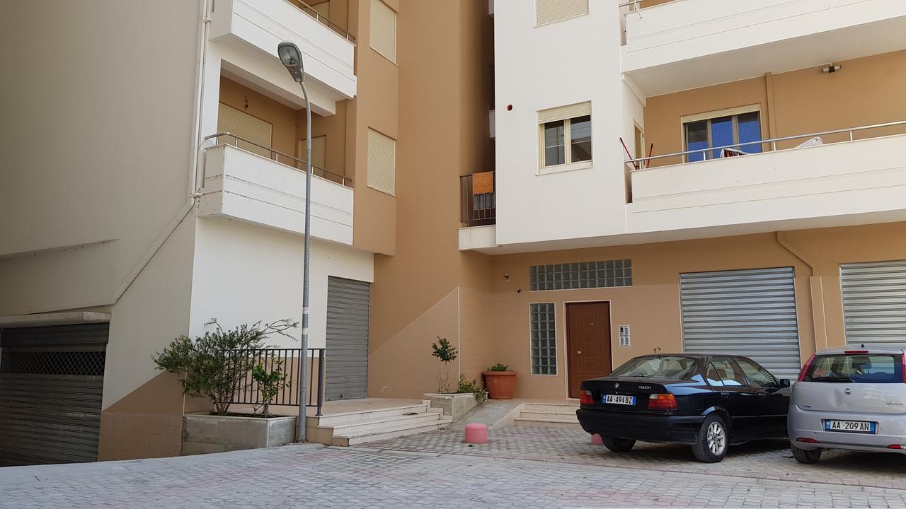 Appartamento Giallo Vlorë Eksteriør billede